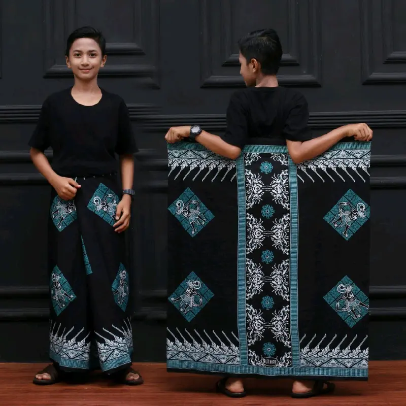 { BISA COD } Sarung Batik Anak-anak SD MI SMP MTS // Motif WAYANG & BECAK CINTA // Bahan Rayon Halus & adem // Sarung Seragam Nyaman Panjang Muslim Anak Katun 0