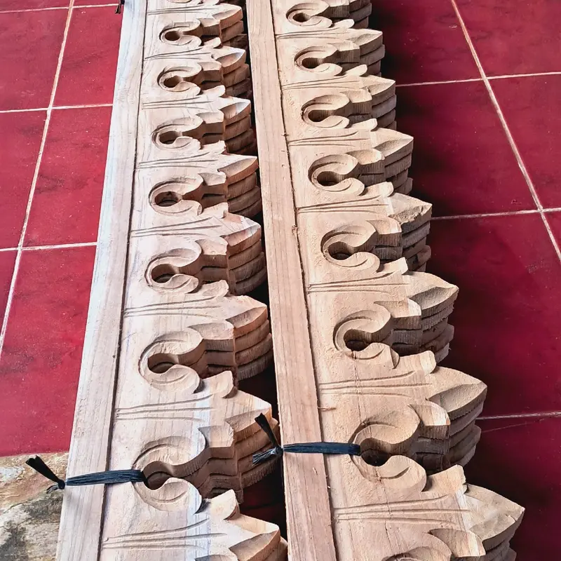 Lisplang motif cemara kayu jati 1