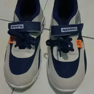 sepatu sneakers anak laki laki RUNNING KOREA V 02 Motif Fashion