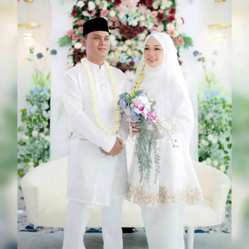 SET COUPLE PENGANTIN MELAYU PREMIUM GAUN PENGANTIN MELAYU tulis dipesan  putih bersih