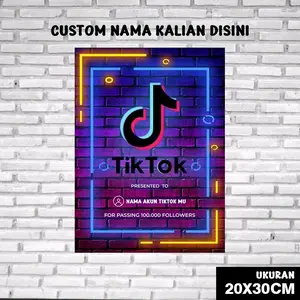 Baner Stiker TikTok Profil Custom Nama Kalian Disini Ukuran 20x30cm untuk Passing 100.000 Followers Hiasan Dinding jam digital