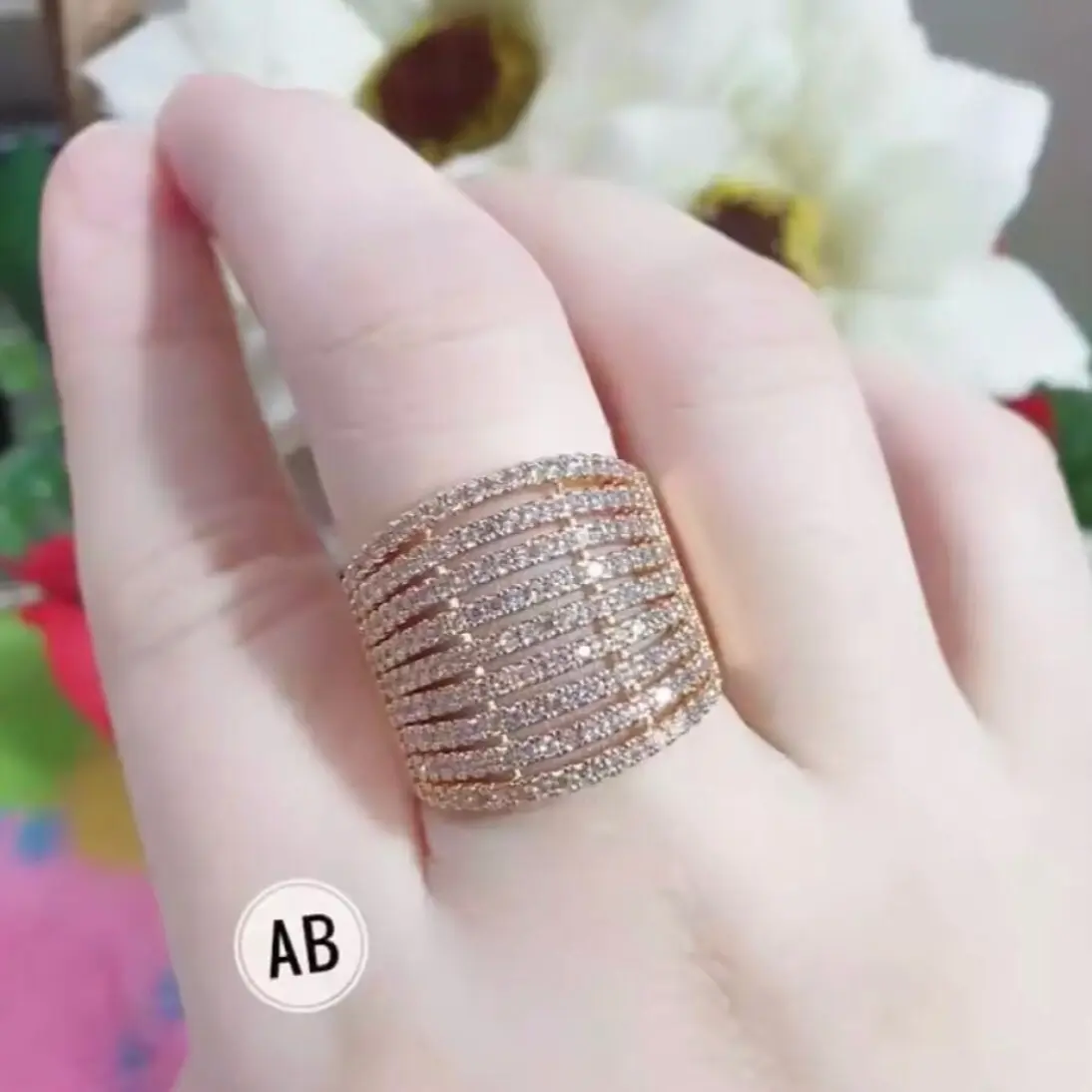 PERHIASAN WANITA CINCIN MEWAH MOTIF TERBARU ROSE GOLD TITANIUM ANTI LUNTUR ANTI KARAT