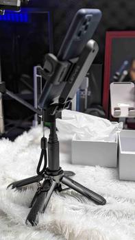 Product Review of LENYES LPH110 Super Mini Tongsis Tripod Stick Selfie Vlog with LED Light Bluetooth Remote Monopod from H**t 1