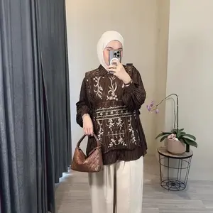 "MILEA READY NON PO" blouse wanita delengkapi dengan aouter yang bisa dilepas pasang dengan  kemeja salur