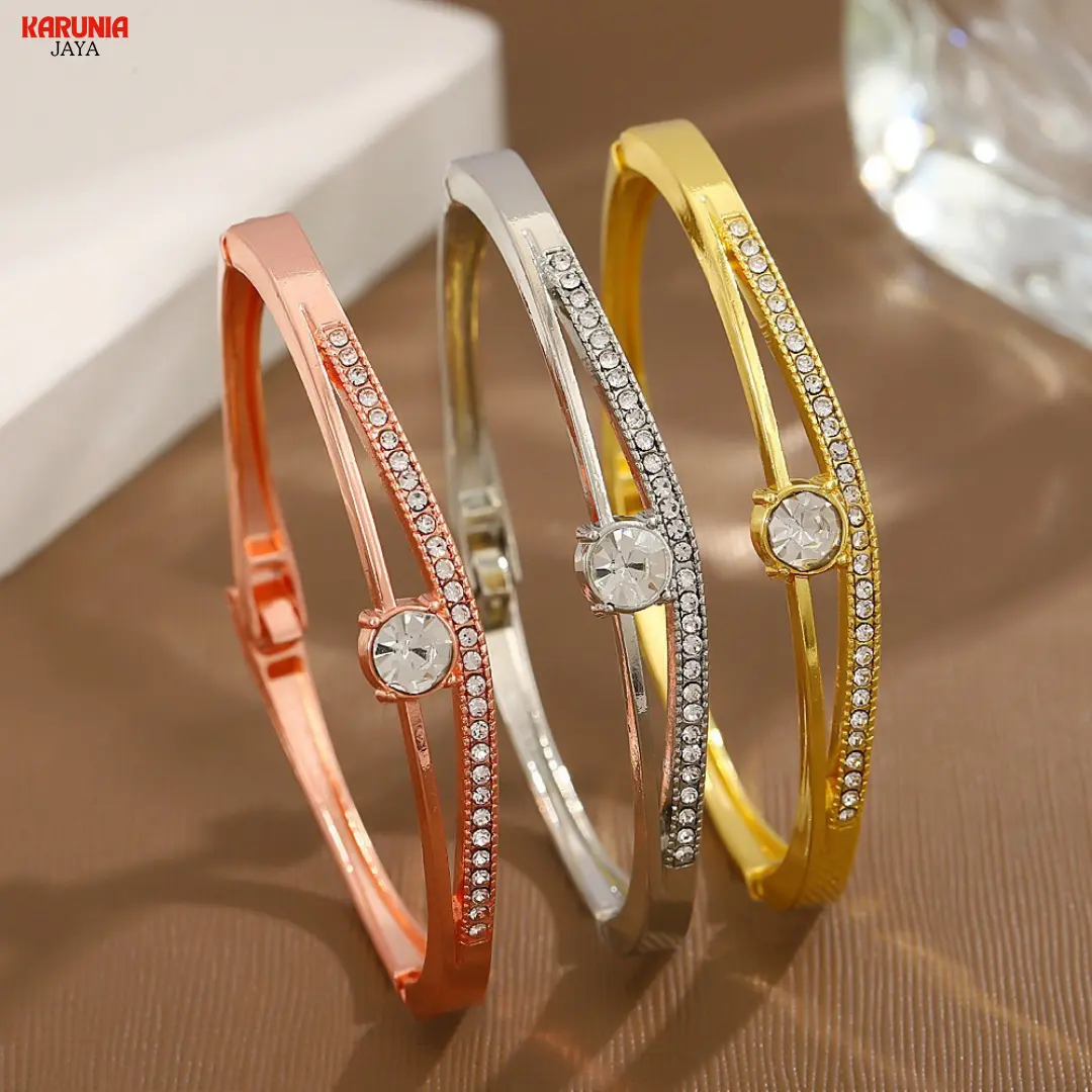 KJ GELANG TANGAN TITANIUM WANITA DIAMOND ANTI KARAT GL022