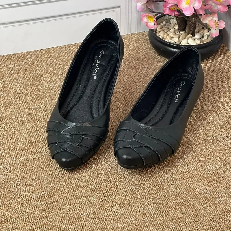 Flat Shoes Wanita Slip On Bahan Sintetis Premium FR-06 Gravici Sepatu Kerja Cewek sepatu  kerja Perempuan Hitam Karet flat shoes kuliah 3 sepatu  ceper 1