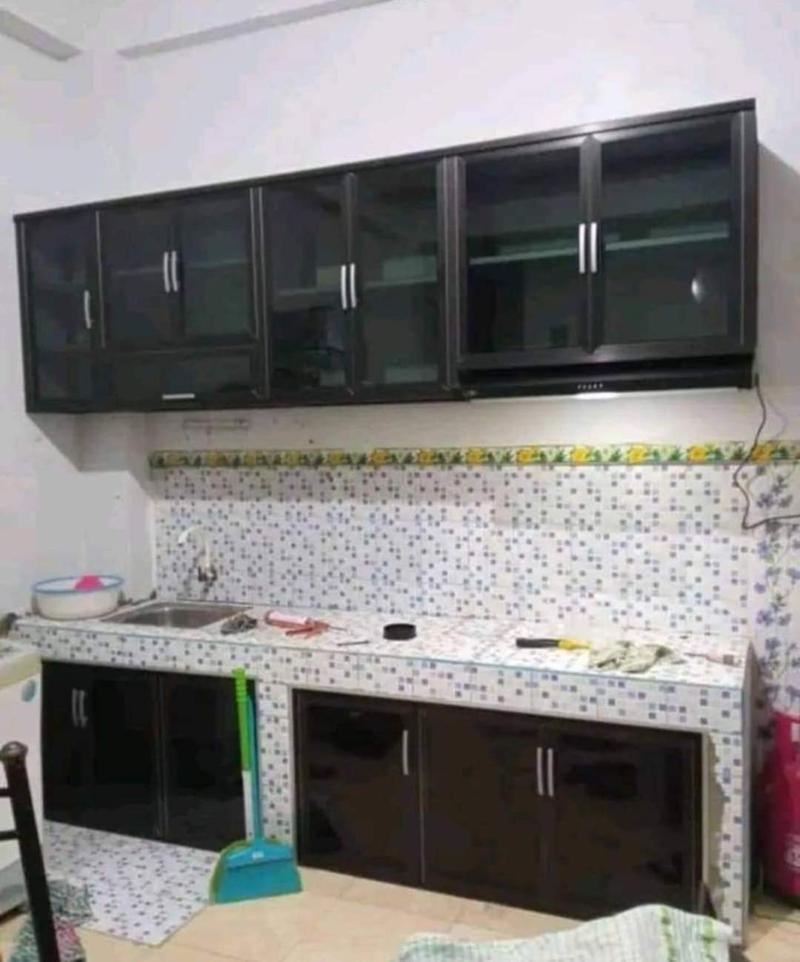 Product Introduction of KITCHEN SET ALUMINIUM MINIMALIS MODERN 5
