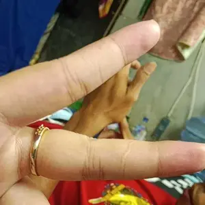 1 pcs gunting lipat kecil+1 set peniti lswan, gunting ibu hamil