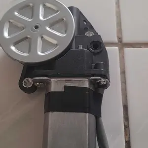 MOTOR DINAMO POWER WINDOW JENDELA MOBIL KANAN & KIRI UNIVERSAL