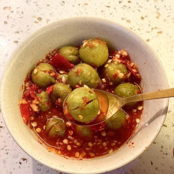 Sấu Ngâm Mắm Chua Cay Nhà Làm