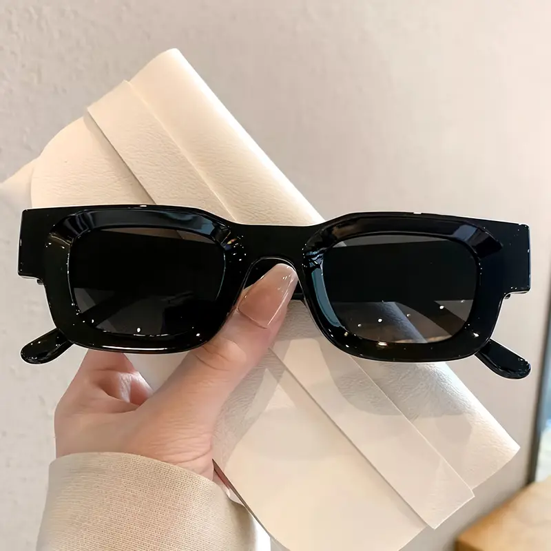 Kacamata Hitam Frame Persegi Panjang Wanita Pria Retro Vintage Sunglasses Eyewear 0