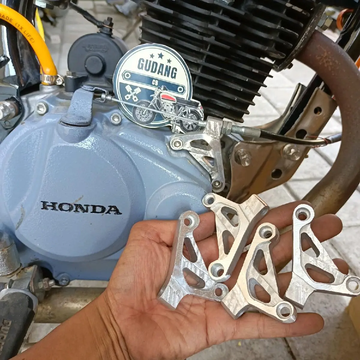 Stut Kopling/Pangkon Kabel Kopling Honda/GLMax Tiger CB / Megapro ( Manual )