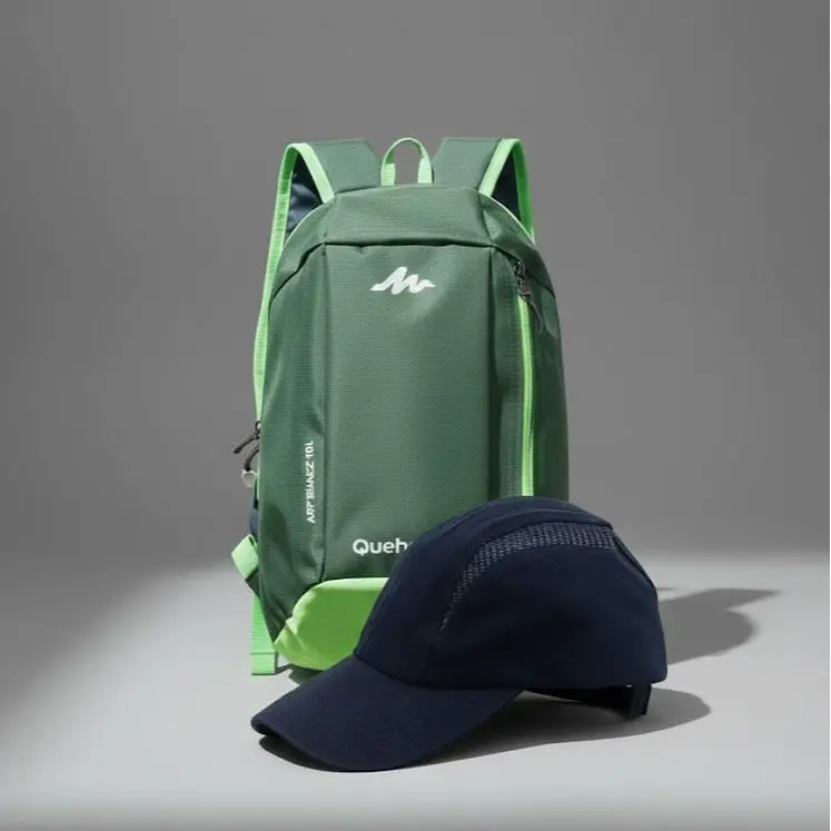 Tas Hijau, Topi Navy