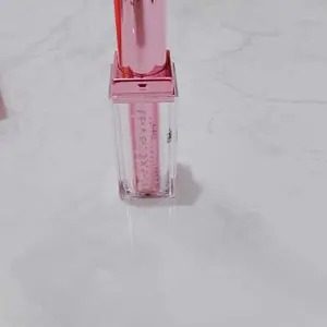 HANASUI Next Level Butter Balm Tint - Color Butter Balm Tinted Lip Balm Melembabkan & Mencerahkan Bibir Lightweight & Cover Bibir Gelap Beauty Hyper Gloss Lip Balm