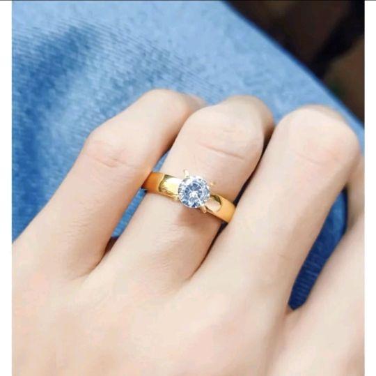 Cincin Titanium Wanita Korean Motif Permata Elegan Gold 24k Anti Karat Rings Cincin Titanium Wanita Korean Motif Permata Elegan Gold 24k Anti Karat Rings