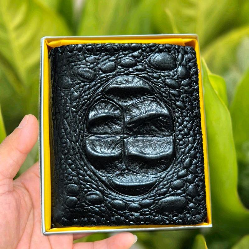 VÍ NAM BÓP NAM ĐỨNG DA BÒ THẬT DẬP VÂN CÁ SẤU tặng kèm móc khóa độ bền da tới 5 năm Kem Wallet Hoa