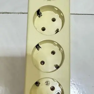 Stop Kontak Arde 2/3/4/5 Lubang / Terminal Kuningan/ Colokan Listrik SNI