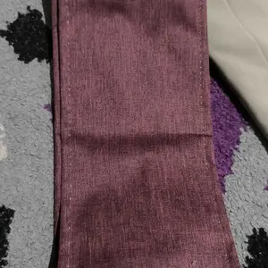 Tas Botol totebage tali panjang untuk botol 1 liter air minum dengan desain simpel dan fungsional warna hitam dan putih