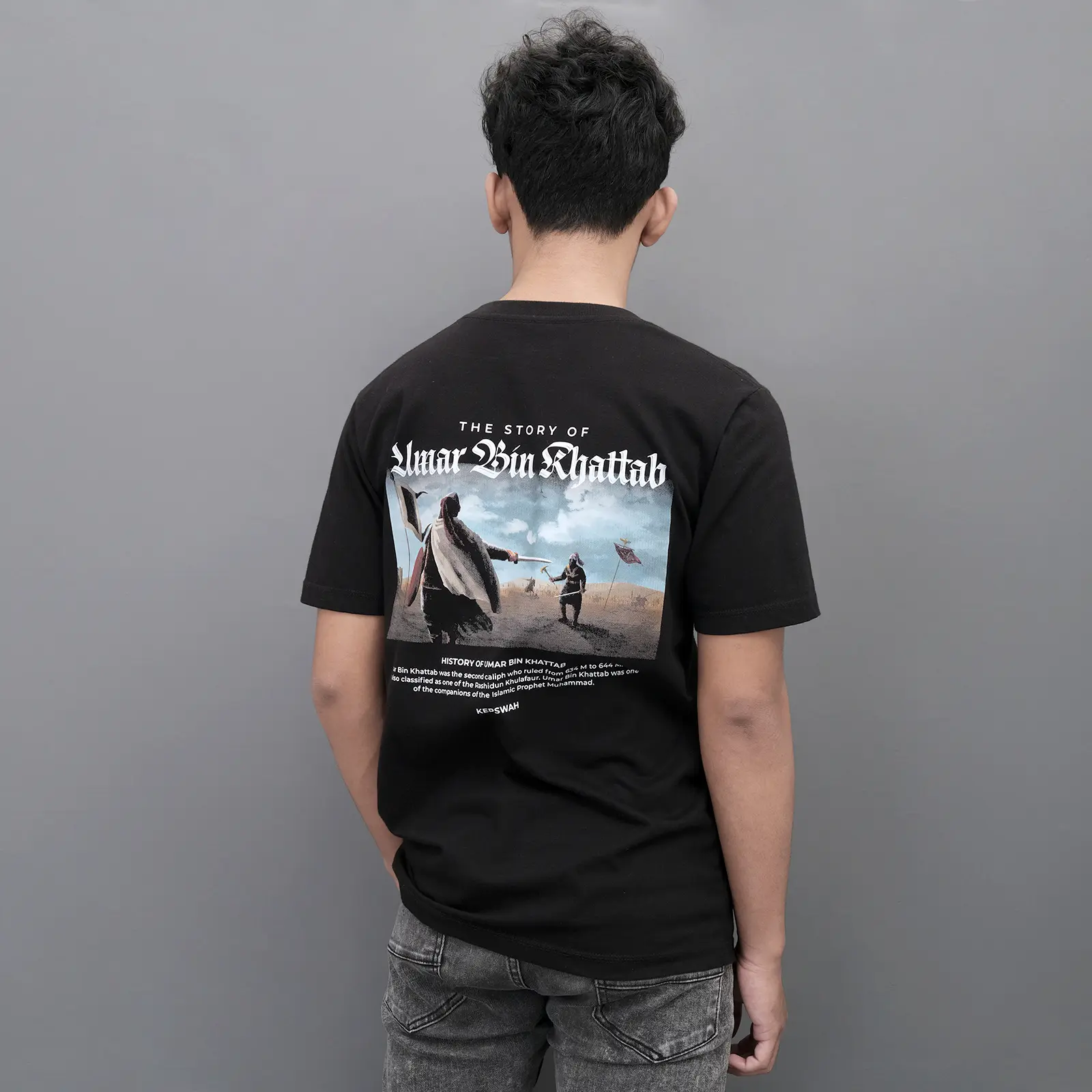 Kepswah Official - Kaos Umar bin Khattab "History Of Umar" - Baju Dakwah Sahabat Nabi Muslim Pria Islami - Combed 24s - Unisex