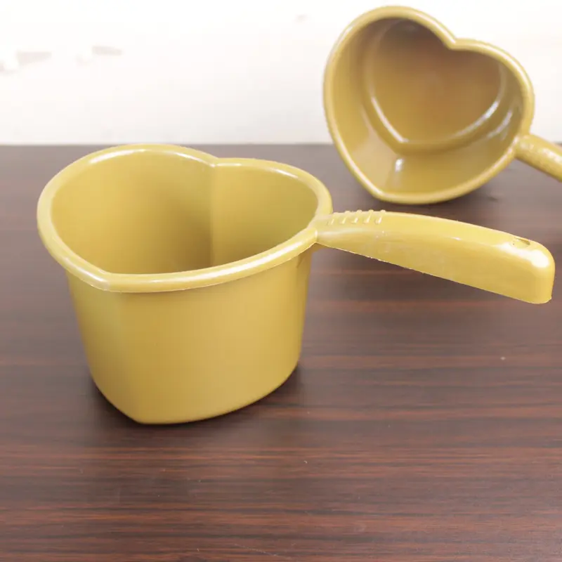 gayung air mandi/gayung plastik /gayung serbaguna hati murah 4