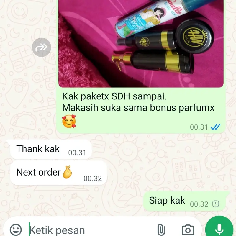 Skincare HW Glow, paket glow, 1 paket free parfum, mencerahkan dan memutihkan 1