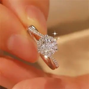 Cincin Couple Nikah Pasangan Titanium Wanita Anti Karat Berlian Perhiasan Aesthetic Pernikahan Cincin Buat Pacar