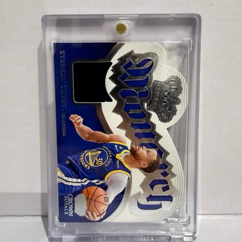 2022-23 Panini Crown Royale Monarch Memorabilia Stephen Curry Game-Worn Patch