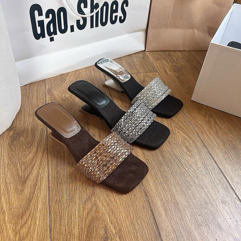 Gạo.Shoes Có BIGSIZE Guốc Nữ Mũi Vuông Gót Xuồng Khuyết Cao 5 Cm Quai 6 Dây Đá Ngang.