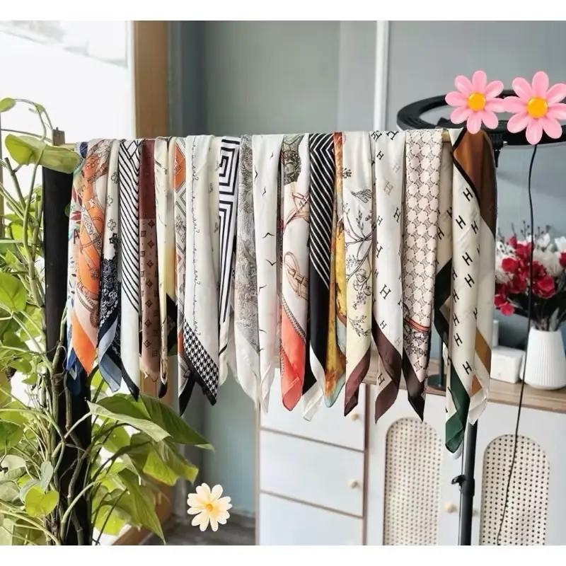 [Mua 2 khăn tặng 1 khoá cài] Khăn vuông 70cm, Khăn choàng, Thắt nơ, Buộc túi, Phối đồ