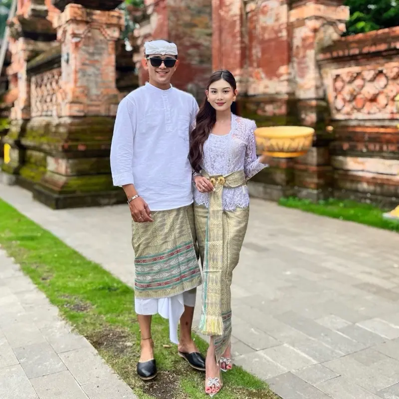 COUPLE SONGKET MOTIF THAILAND