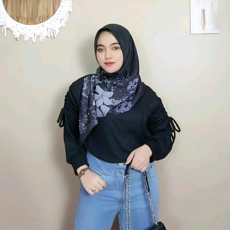 BLOUSE WANITA knit serut silvya lembut knitwear Cantik 2