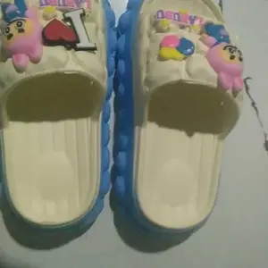 LUCKY SHOES LABUBU  Selop  Perempuan Imut & Lucu AntiSlip EVA Empuk Nyaman Size 24-35 Trendy dan AntiAir