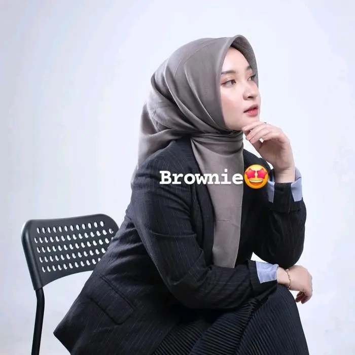 BROWNIE