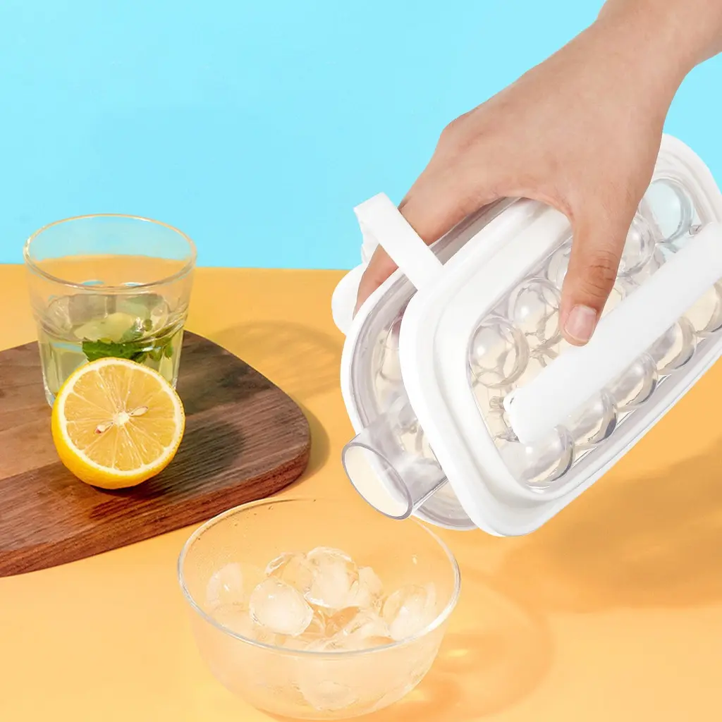 【SG SELLER】Creative Ice Cube Mold 2 In 1 Portable Ice Ball Maker Mold with 14 Grids Foldable Ice Cube Tray make ice cub Kitchen Utensils
