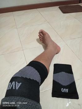 Product Review of Dekker Lutut AVO Knee Support Pelindung Lutut olahraga deker from t**6 1