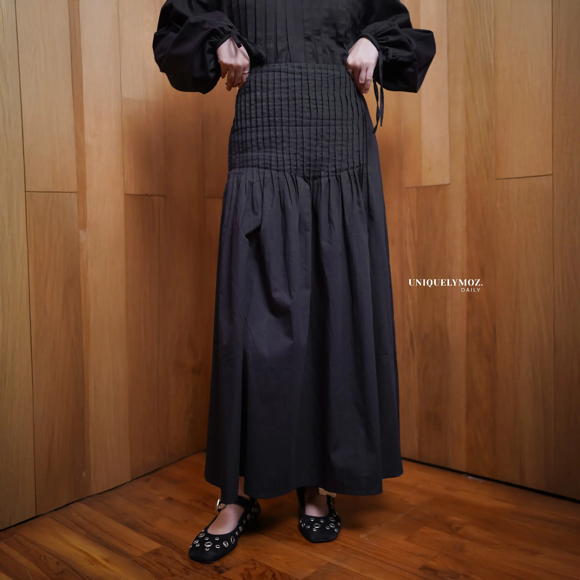 Olive Skirt - By. Uniquelymoz