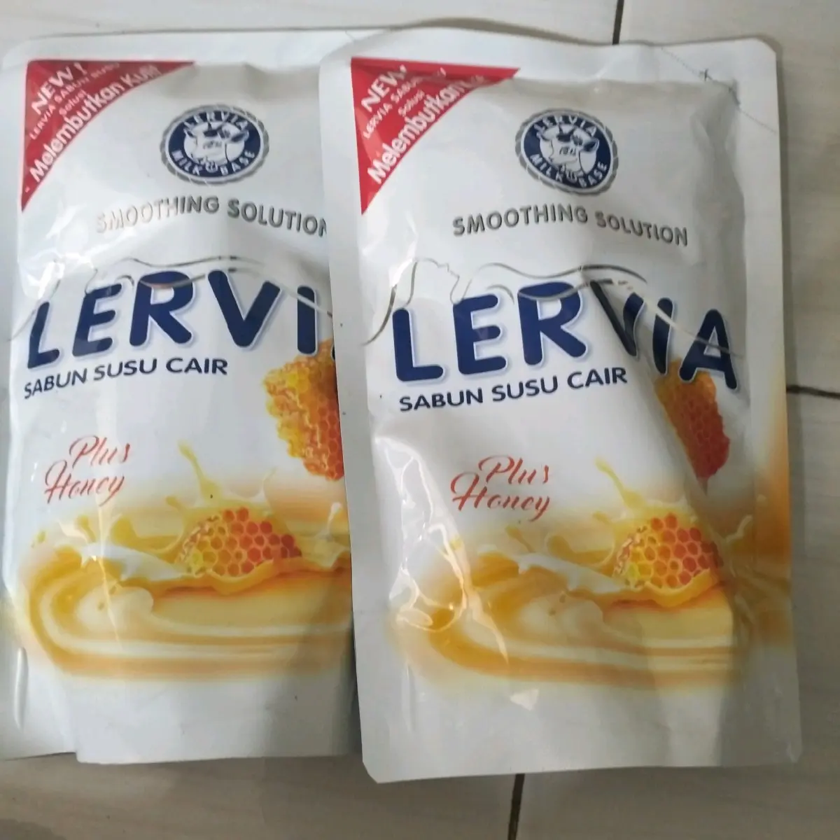 body wash lervia 400ml paket hemat 2pcs sabun bodycare beauty glow glowing