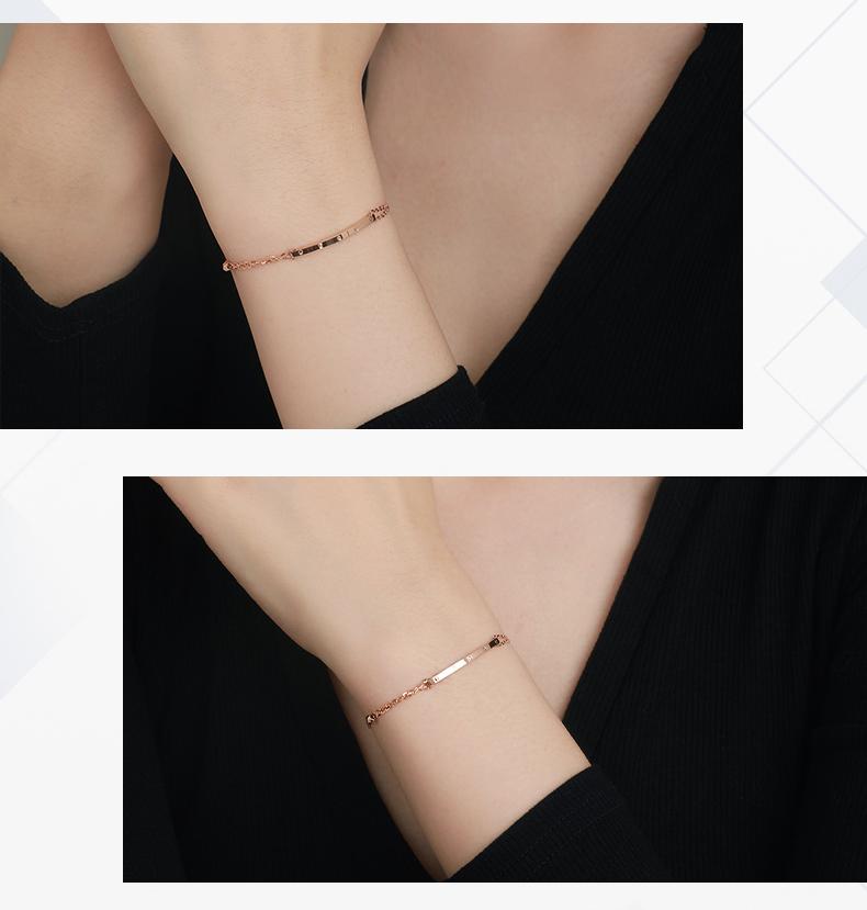 Product Introduction of 【Chow Tai Seng】18K Au750 Rose Gold Square Smile Shape Minimalist Adjustable Bracelet 5