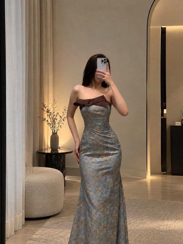 ENKA Đầm Cúp Ngực Lys Dress Form A Hoạ Tiết Lá Phong Cách Điệu
