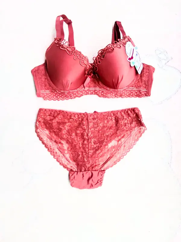 bh bra set wanita (free gantungan) busa tipis berkawat pengait3 tali bisa lepas pasang uk:38-44 Motif Setelan Motif 7