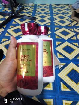 Product Review of SLAVINA Body Lotion Red Opium Niacinamide with Serum Burst Glutathione Moisturizing Whitening Mencerahkan Hydrating Memutihkan Wangi Bunga Mawar from i**4 0