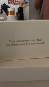 Product Review of Alula Travel Prayer Set | Mukena Mini Travel Premium by Kallia | Packaging with box from K**y 0