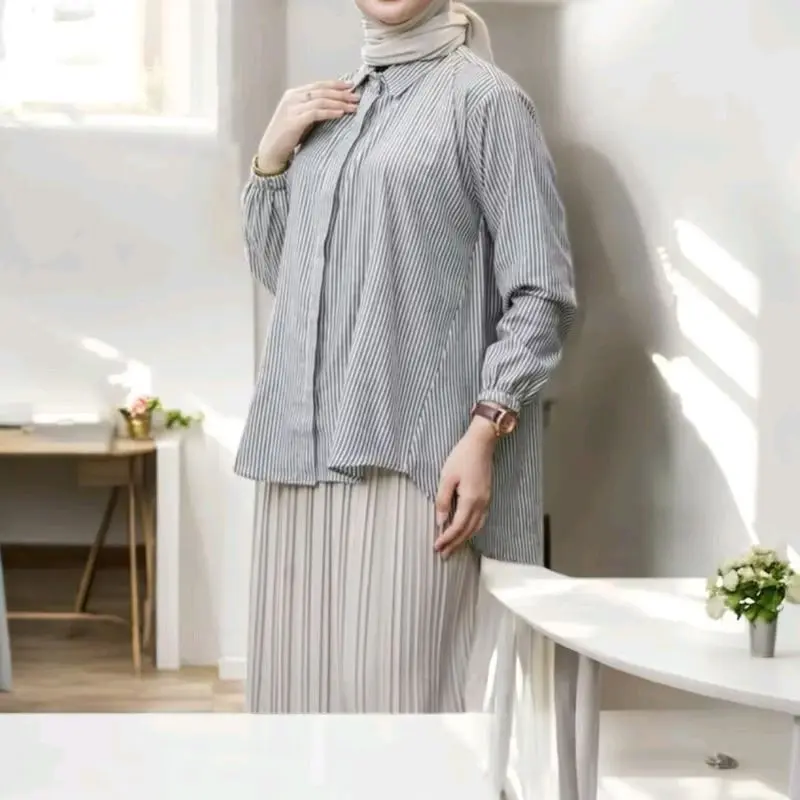 KARRA Kameja Salur Oversize Bestseller Atasan Wanita Casual 1