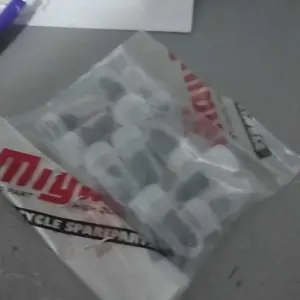 [10 pcs] Skrup Paku Karet Tambal Ban Tubeless / Alat Tambal Ban Praktis / Patch Bolt