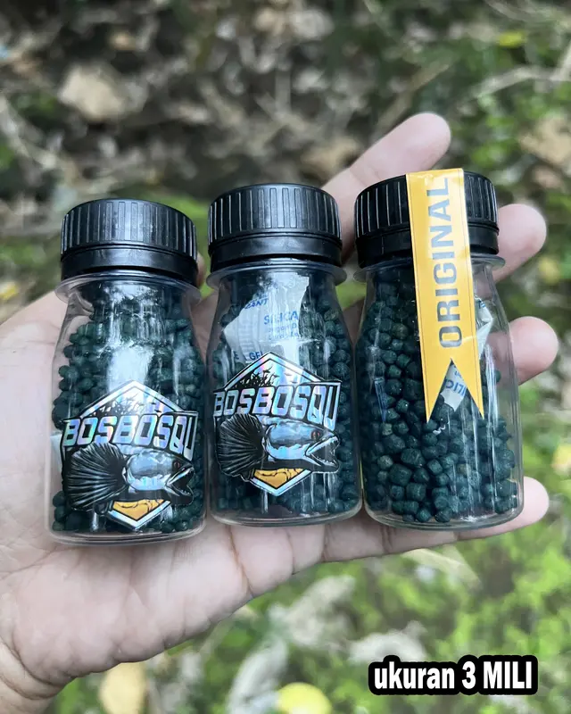 PELET BLUE BOOSTER/ PAKAN CHANNA by BOS BOS QU (WARNA BIRU) 5