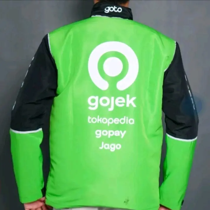 jaket GOJEK GOTO TERBARU kualitas terbaik  versi 2024 bomber Pria Wanita 1