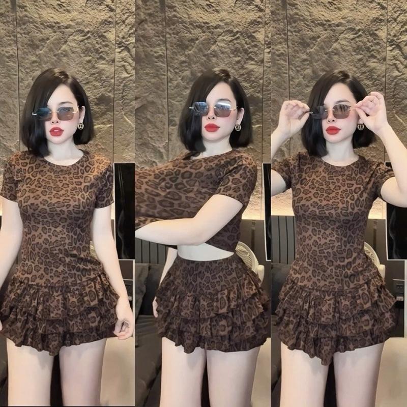 Set Áo Tay Ngắn Thun Chất Gân Màu Beo Tối Phối Quần Giả Váy Bo Chun 40/60kg