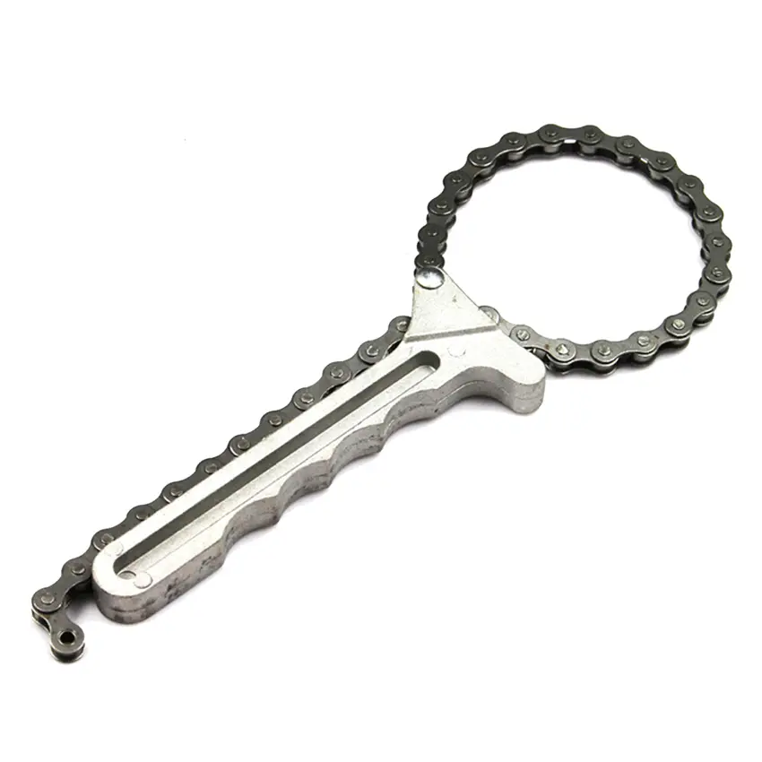 Oil filter wrench chain type chain wrench car wrench engine tank oil Feature:  100% brand new and high quality.1. Easy to use and comfortable to hold2. This metal belt filter wrench will remove any cylindrical objects3. With heavy chain, you can firmly