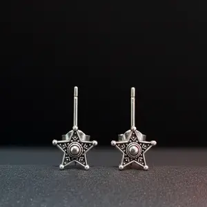anting magnet cowboy star  kece variasi jarum di belakangnya