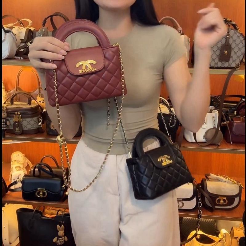 Túi xách nữ đeo chéo cầm tay size 19 cm.bag da .Mã 01” xthêu “